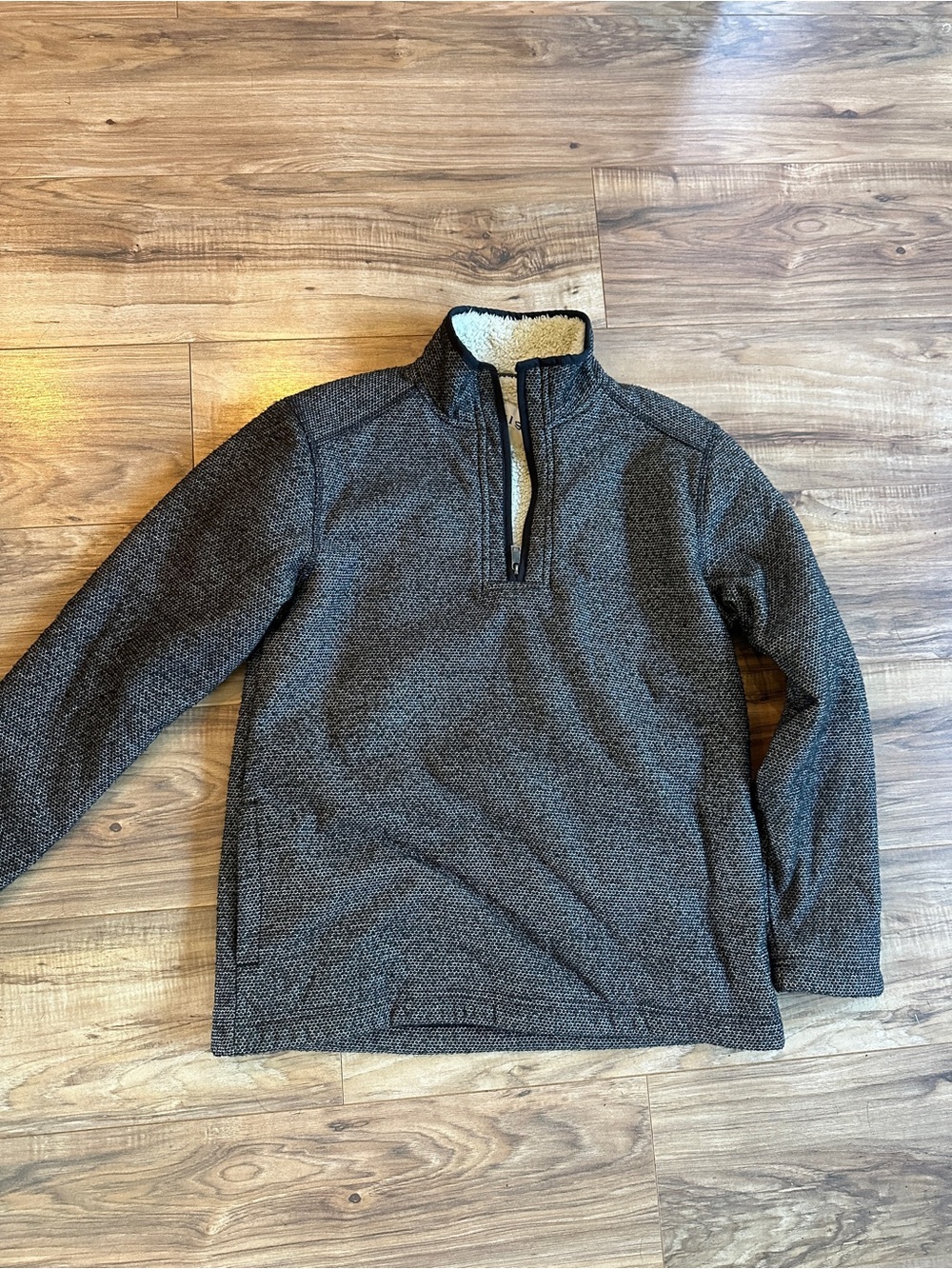 Orvis Men's Charcoal Gray Half-Zip Sweater with Sherpa Collar